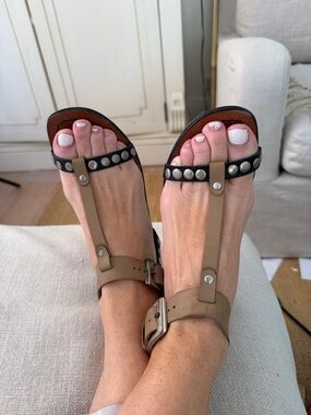 Free People BEW Bibi Lou Black  Tan Silver Studded Flat Sandal ♥️🔥Fits 7 & 7.5